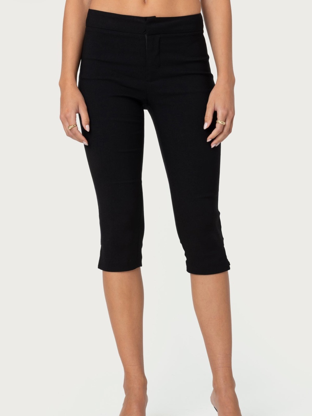 Edikted Sarafina Black Capri Pants Trousers Mid Rise